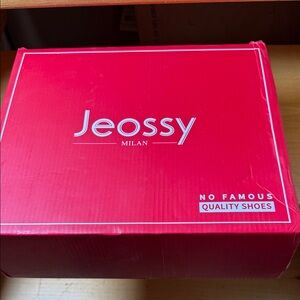 Jeossy Milan Red Shoe Box